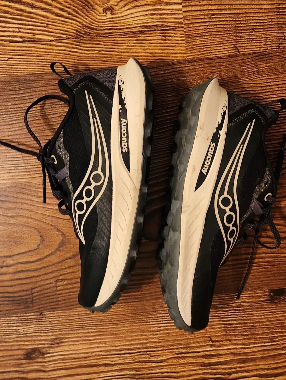 Saucony Athletic Shoes 9W